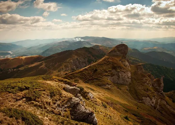 Editorial photograph by David Marcu, selected for the lens practice collection.